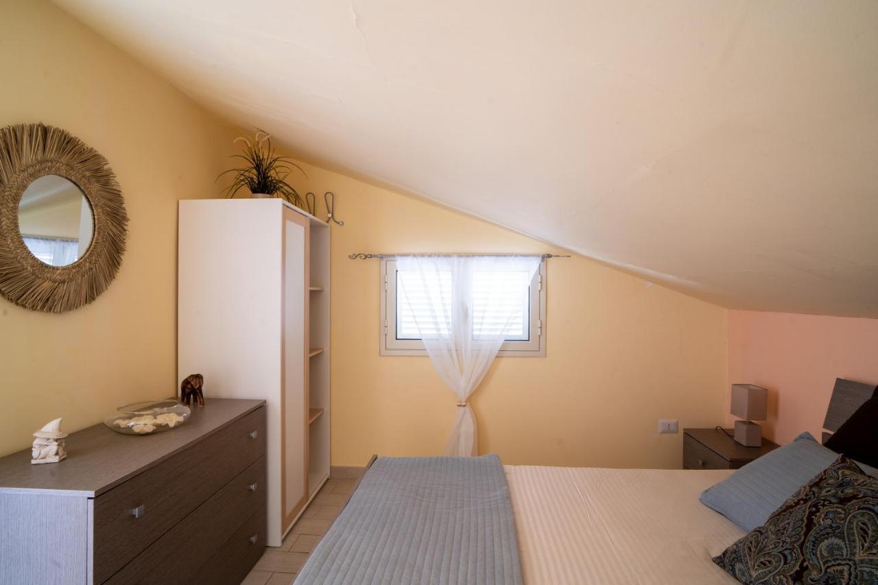 Casa Vacanza Giugio Giardini Naxos Eksteriør billede