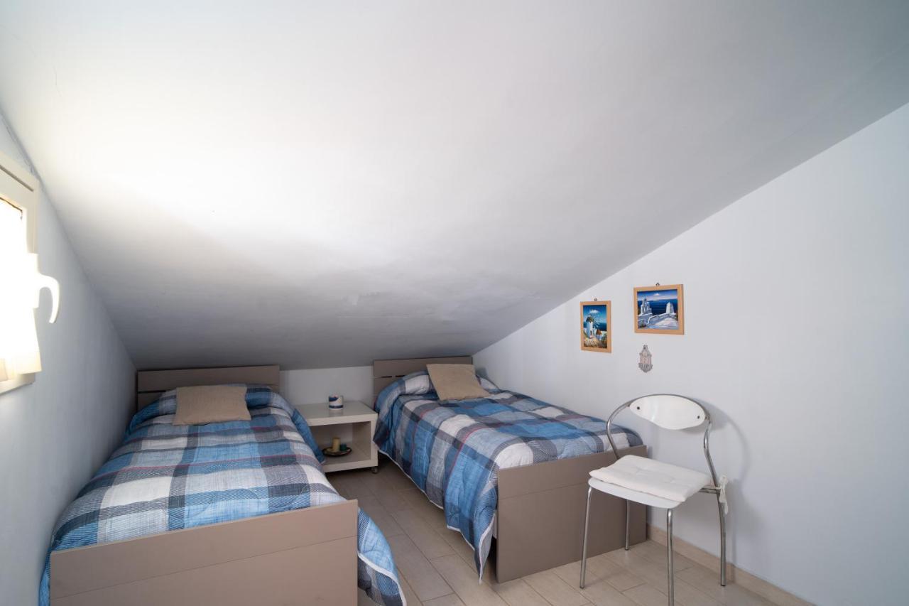 Casa Vacanza Giugio Giardini Naxos Eksteriør billede
